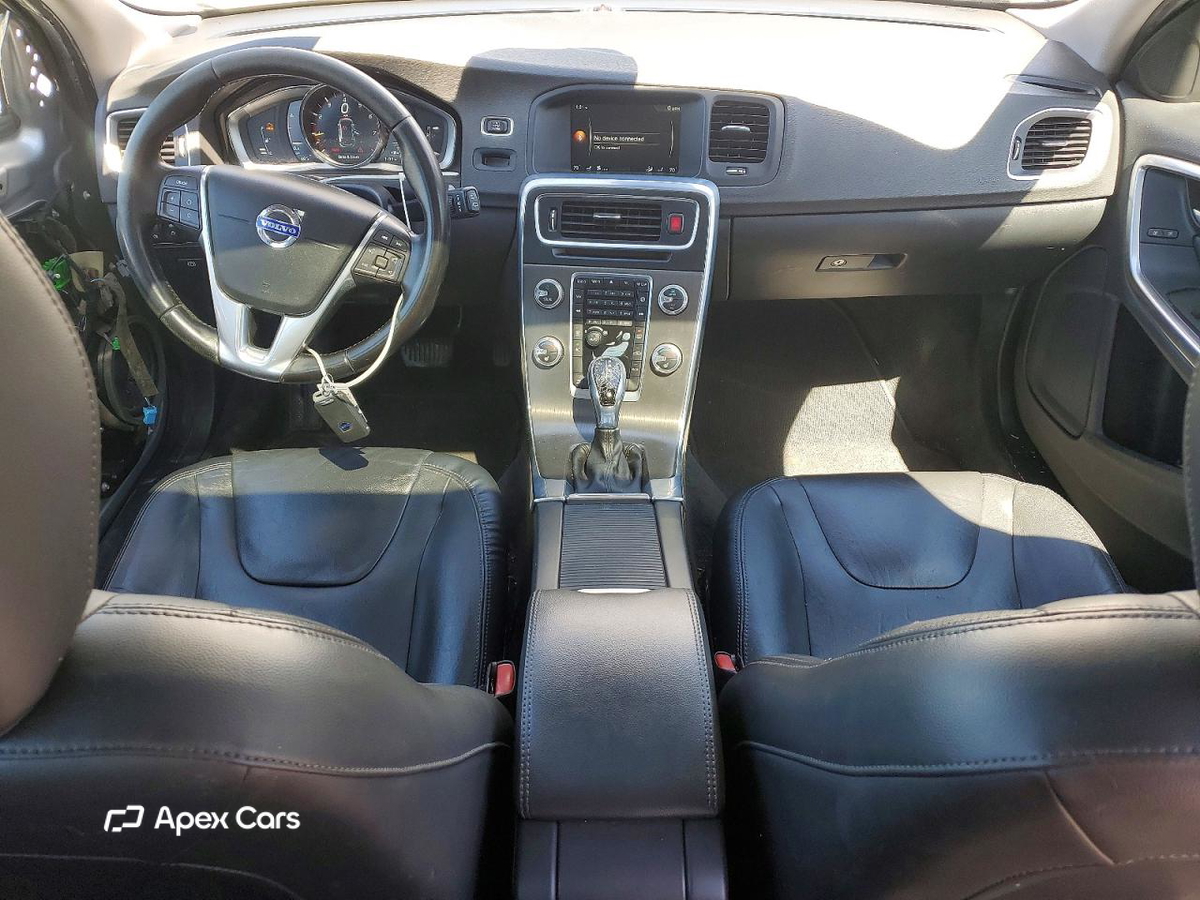 Volvo V60 2016