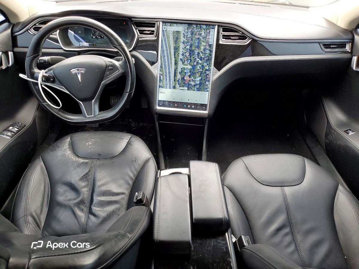 Tesla Model S 2014