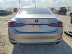 Lexus ES 2020
