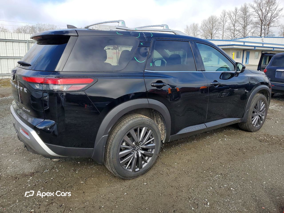 Nissan Pathfinder 2025