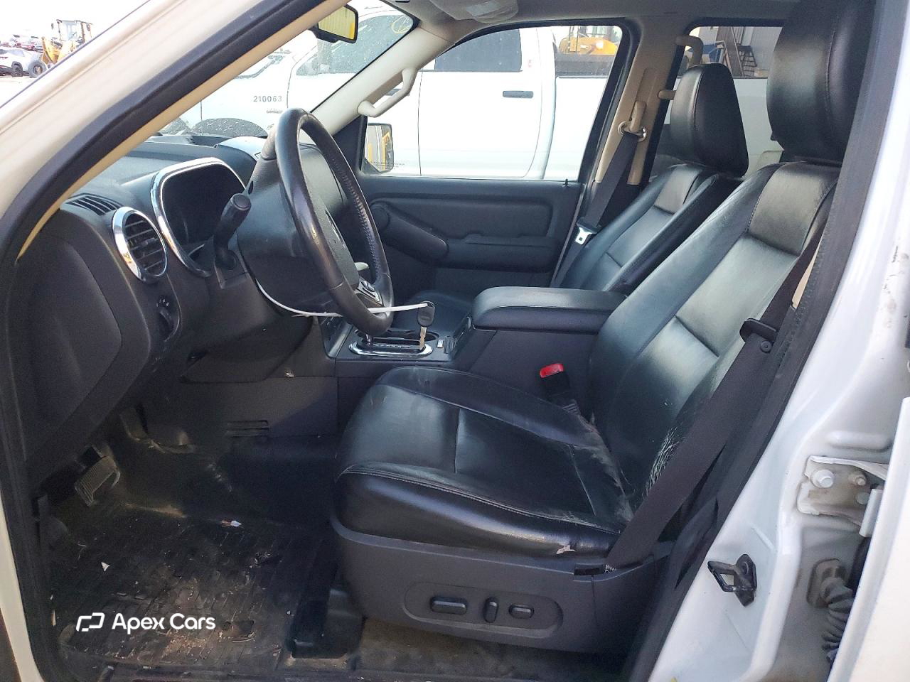 Ford Explorer 2010