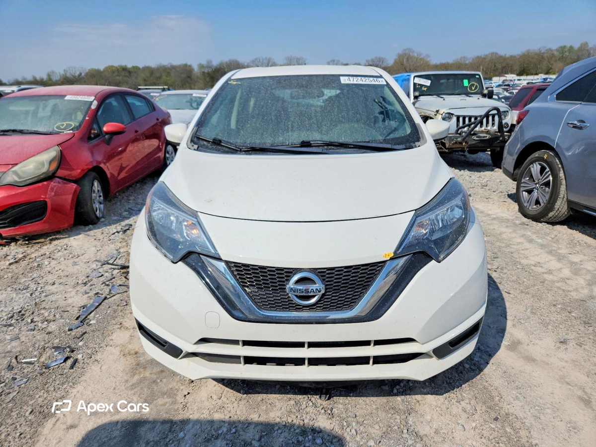 Nissan Versa 2018