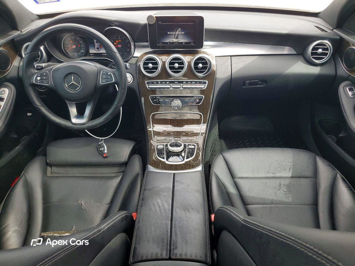 Mercedes-Benz  2018