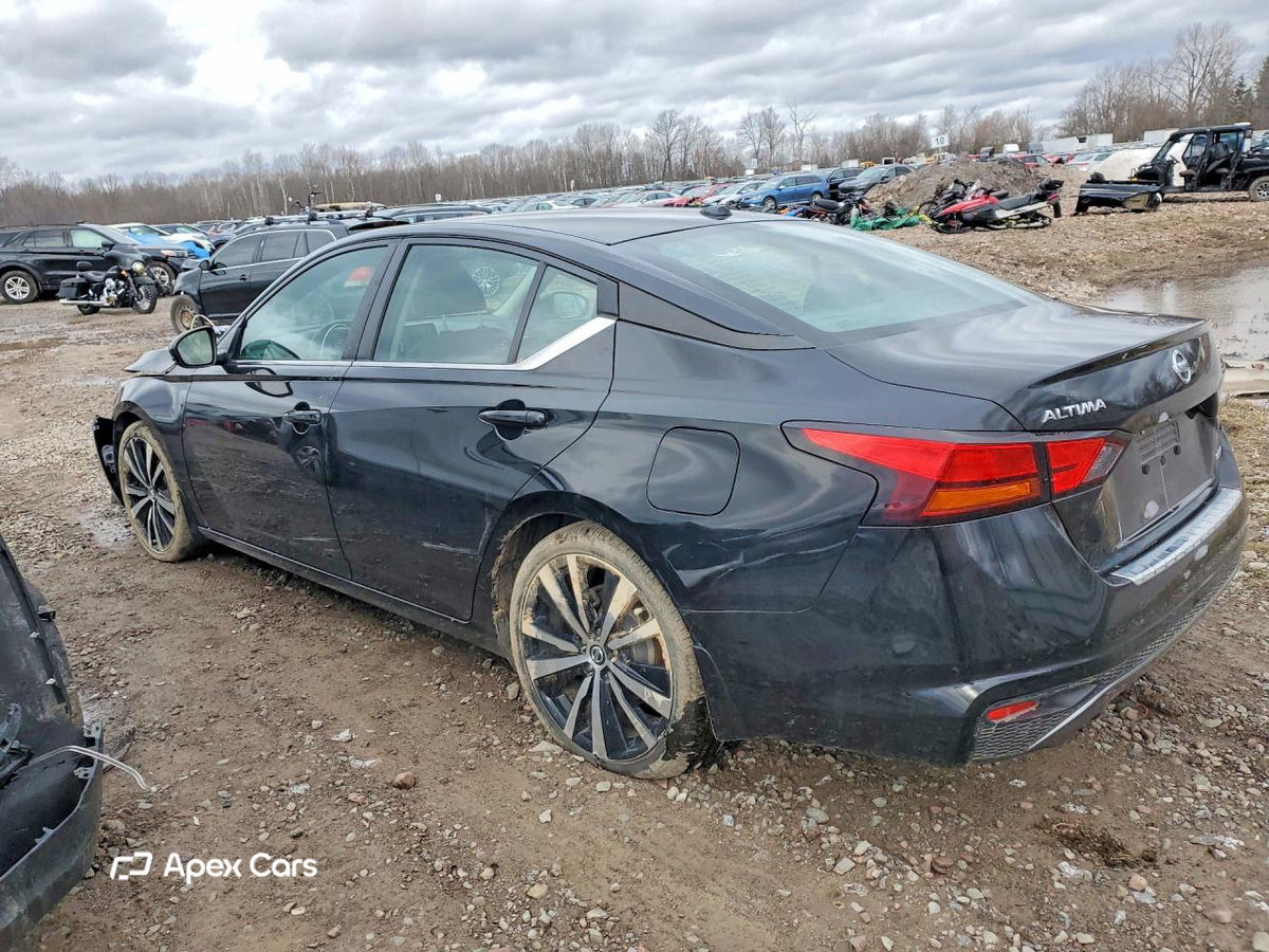 Nissan Altima 2019
