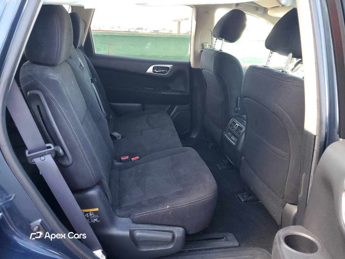 Nissan Pathfinder 2014
