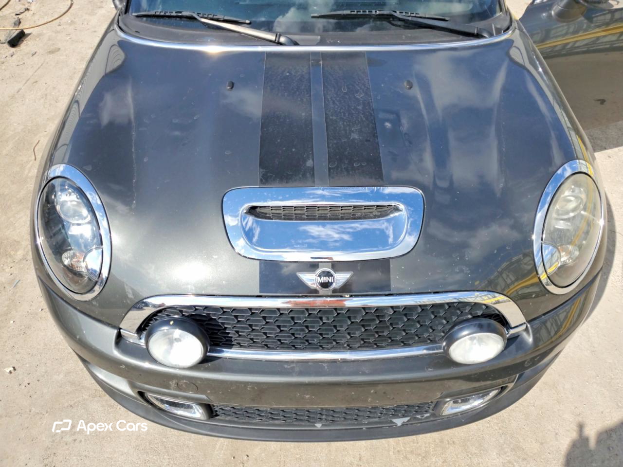 MINI Cooper 2012