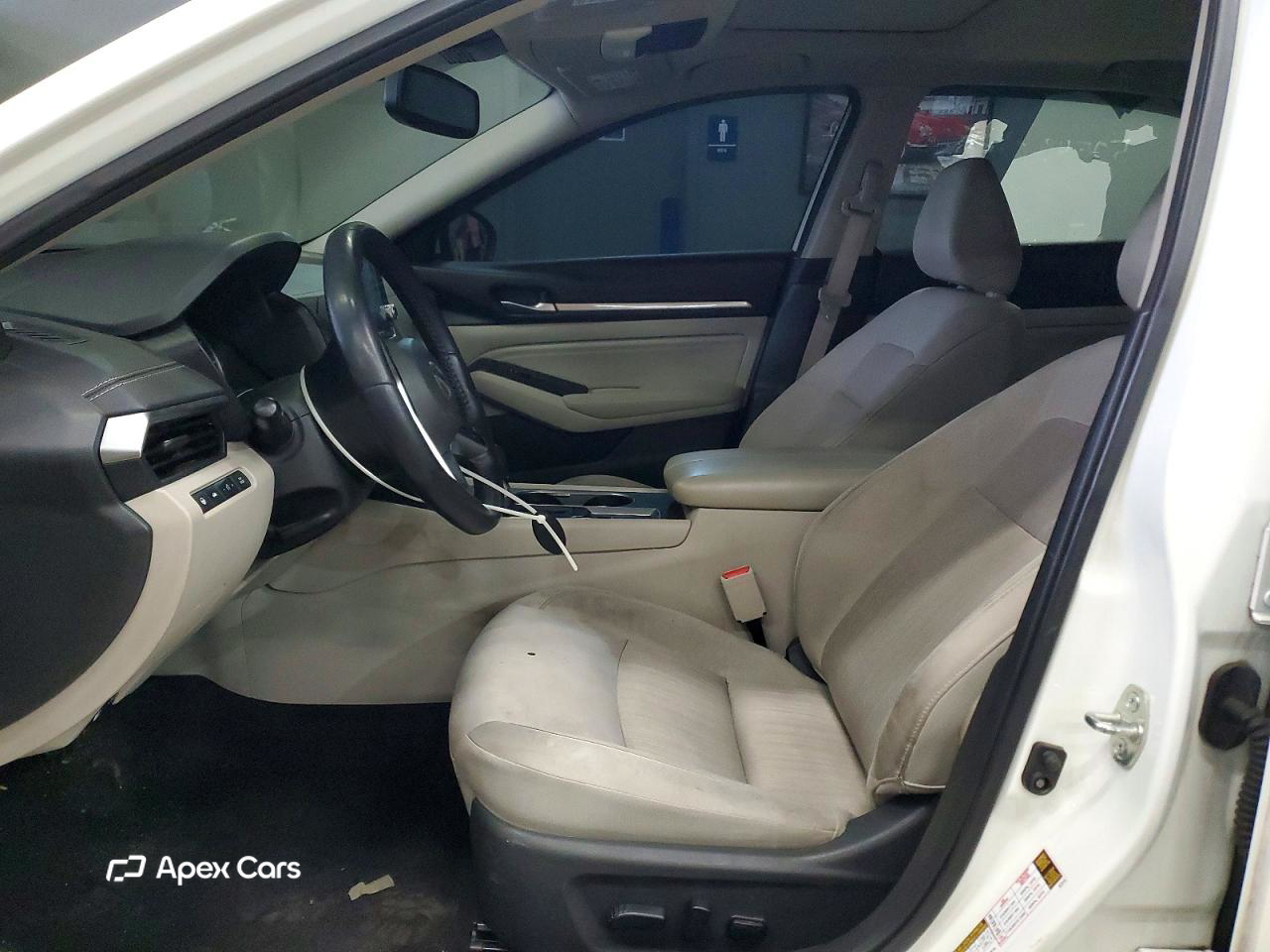 Nissan Altima 2019