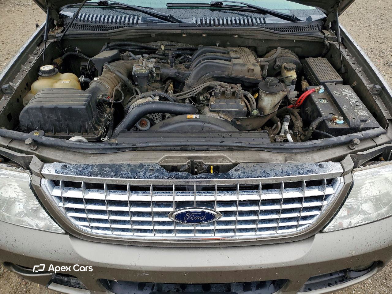 Ford Explorer 2004