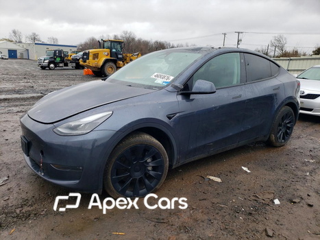 Tesla Model Y 2023 - Image 1 of 11