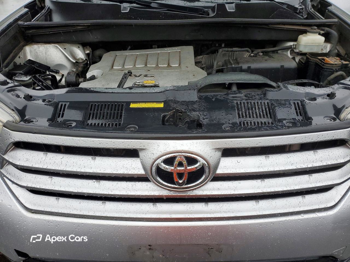 Toyota Highlander 2011