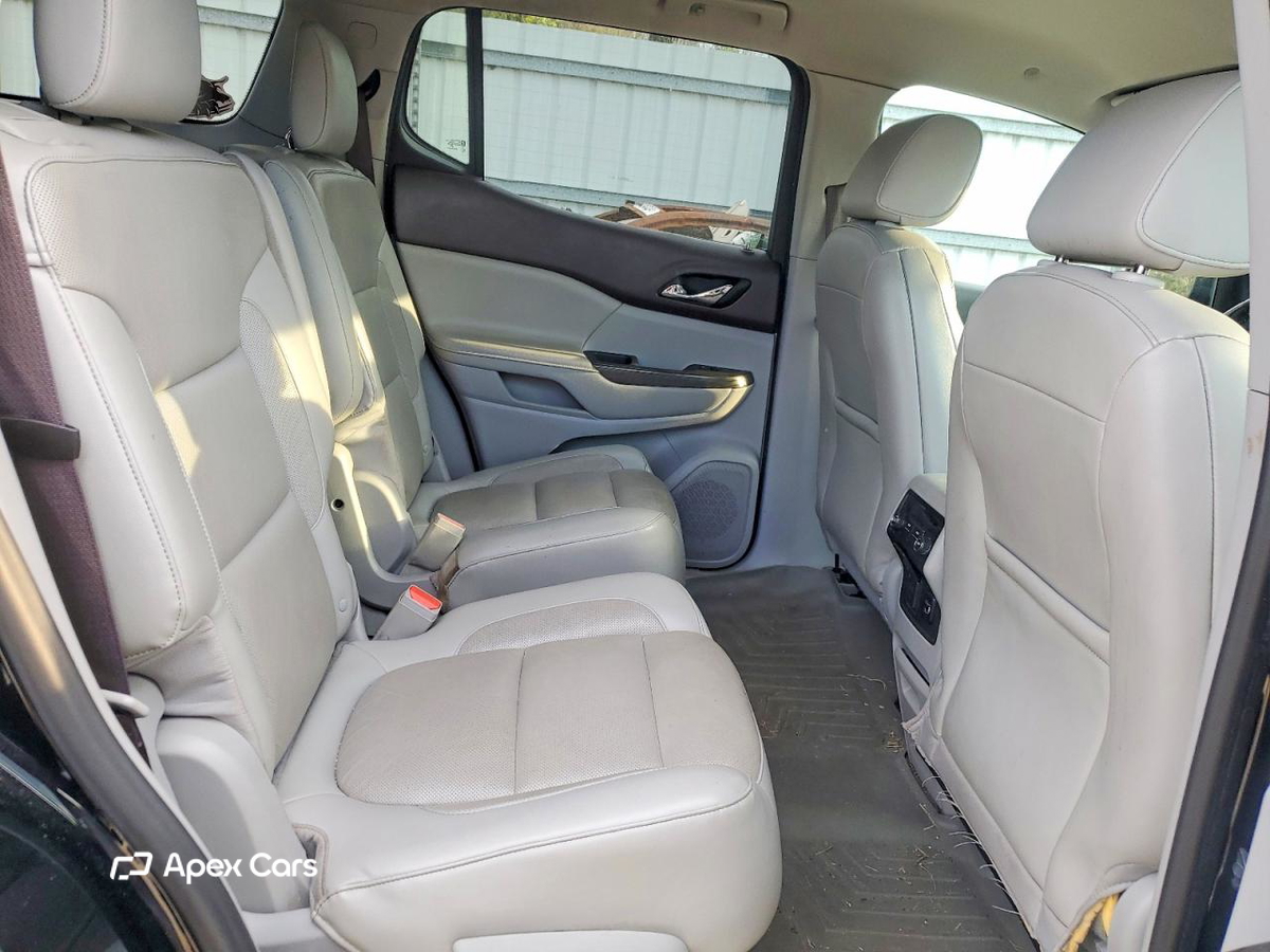 GMC Acadia 2017