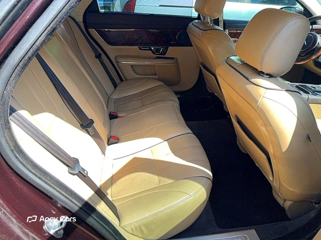 Jaguar XJ 2015