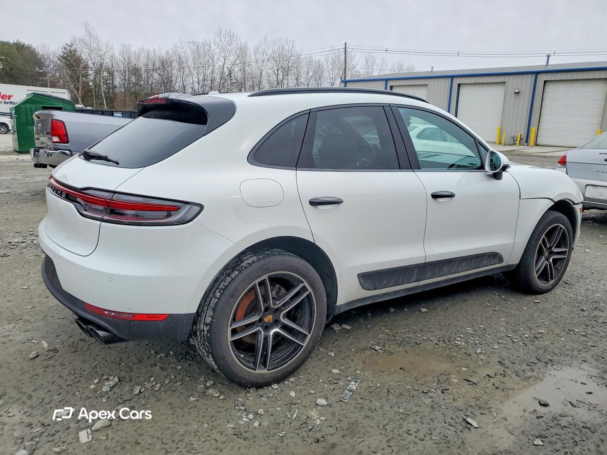 Porsche Macan 2021