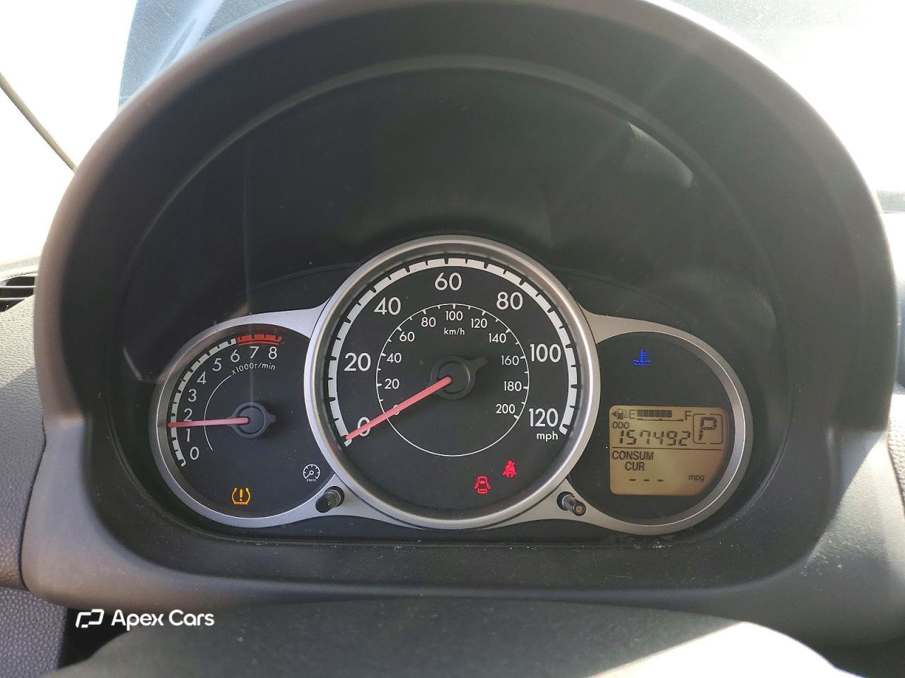 Mazda 2 2011