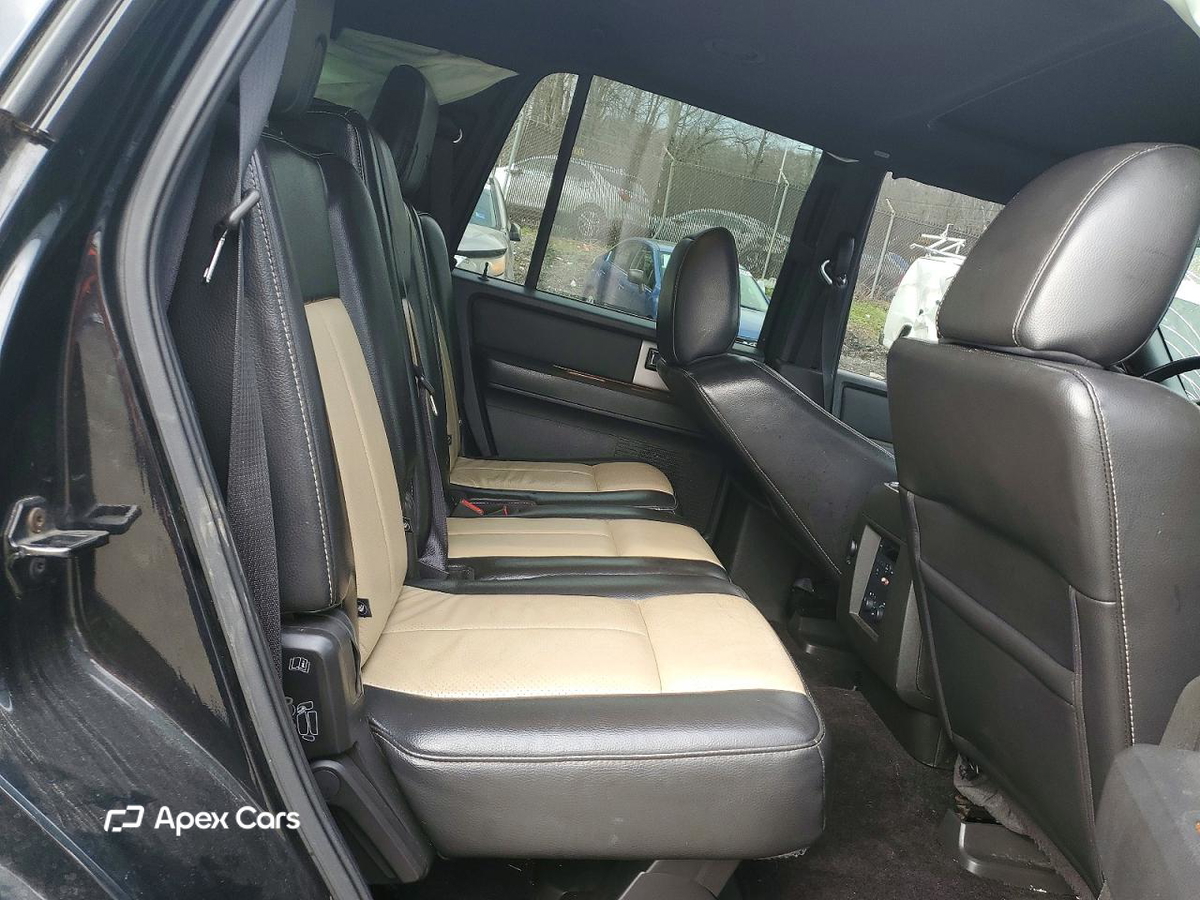 Ford Expedition 2010
