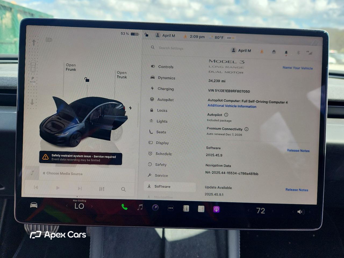Tesla Model 3 2024