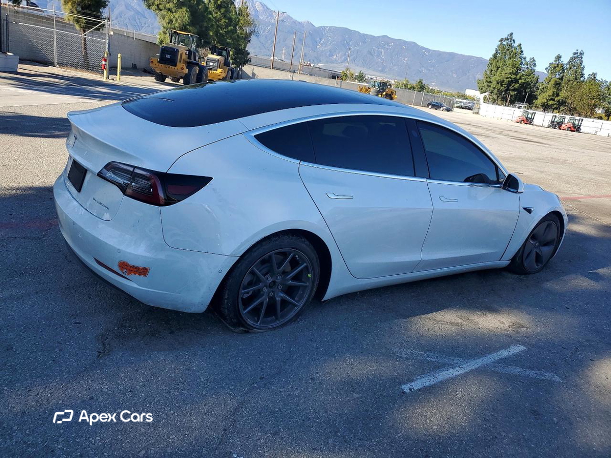 Tesla Model 3 2019