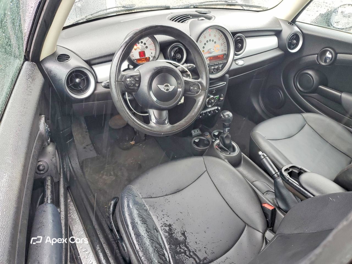 MINI Cooper 2013