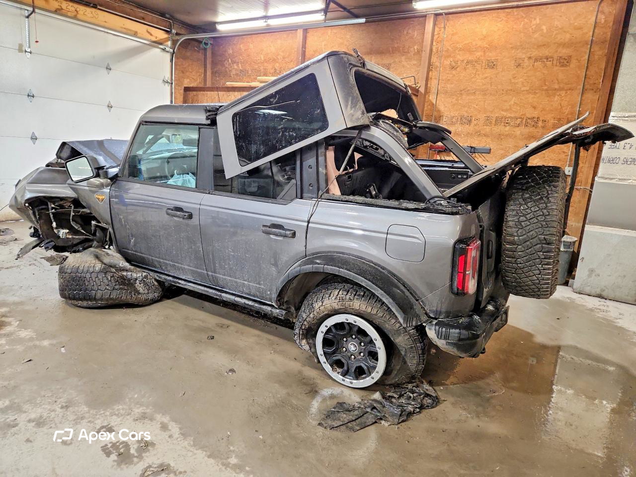 Ford Bronco 2023
