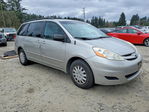 Toyota Sienna 2010