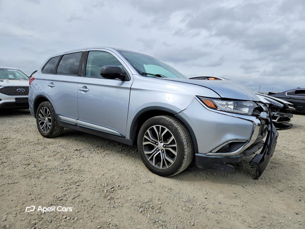 Mitsubishi Outlander 2016