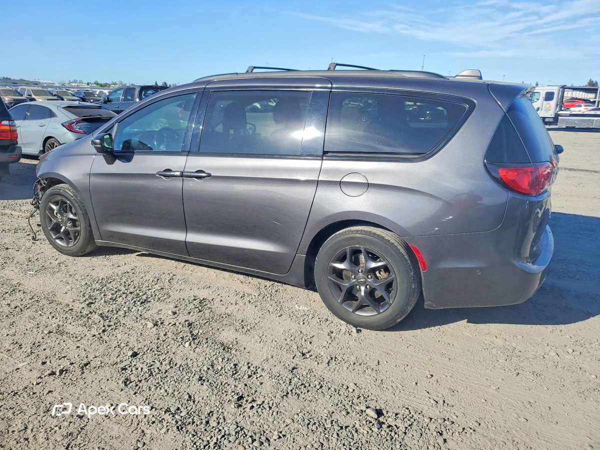Chrysler Pacifica 2018