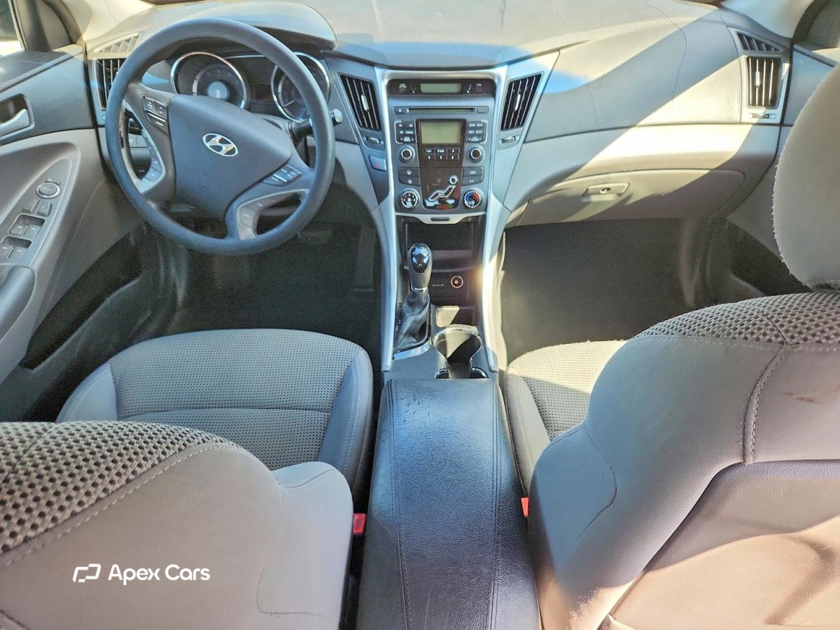 Hyundai Sonata 2011