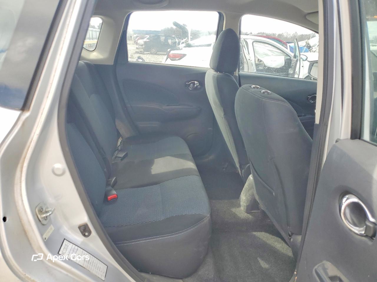 Nissan Versa 2016