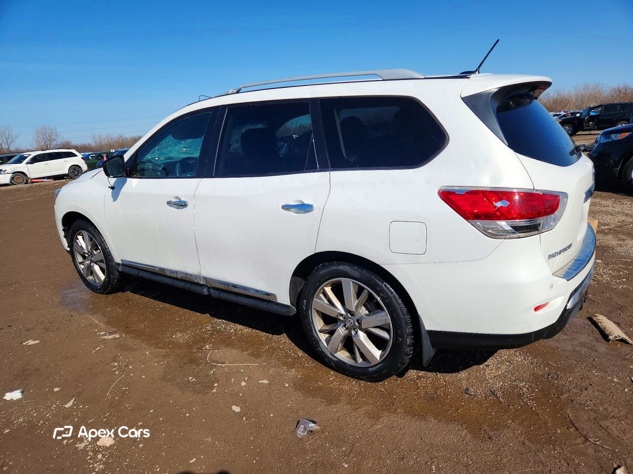 Nissan Pathfinder 2014