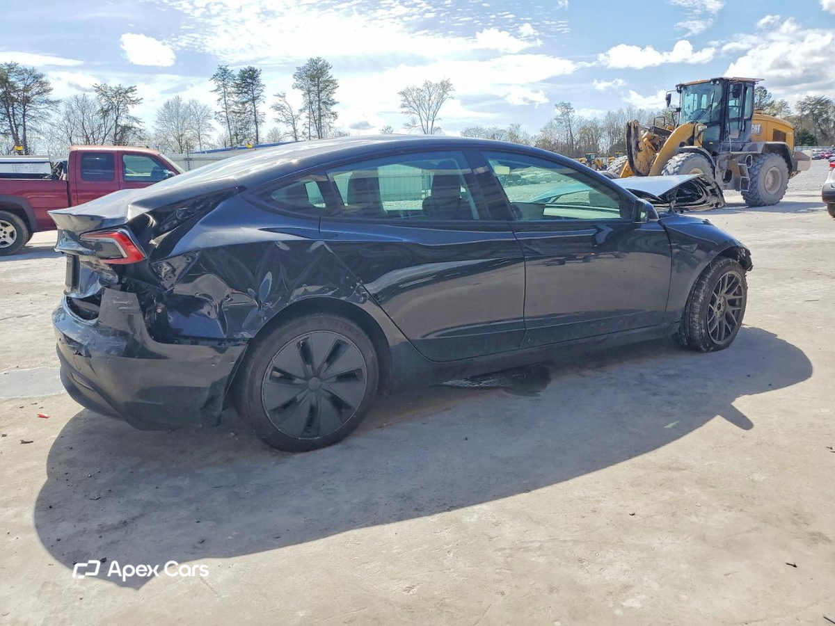 Tesla Model 3 2025