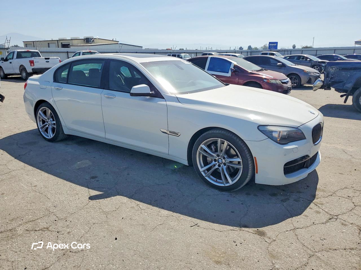 BMW Series 7 2011
