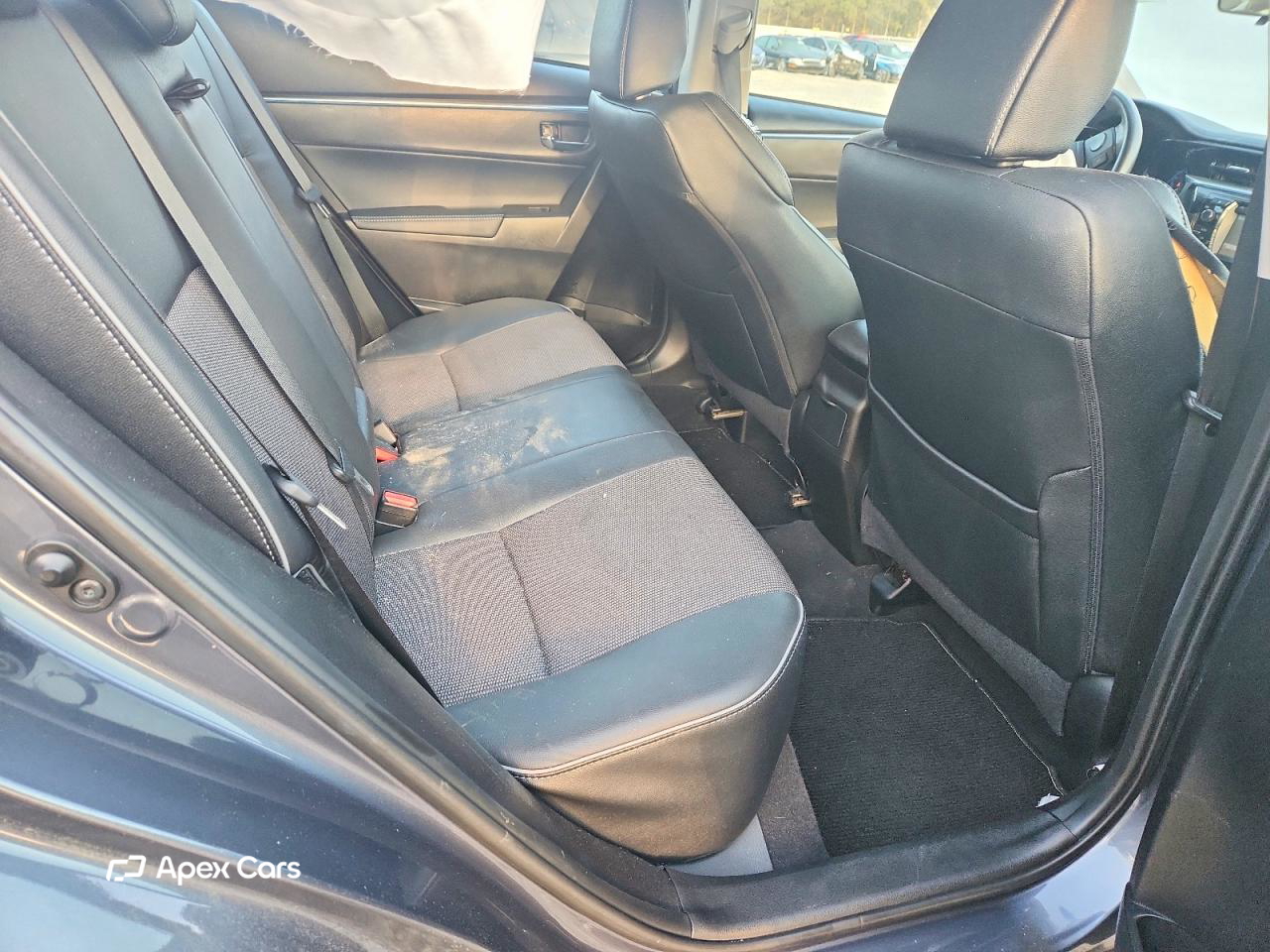 Toyota Corolla 2015