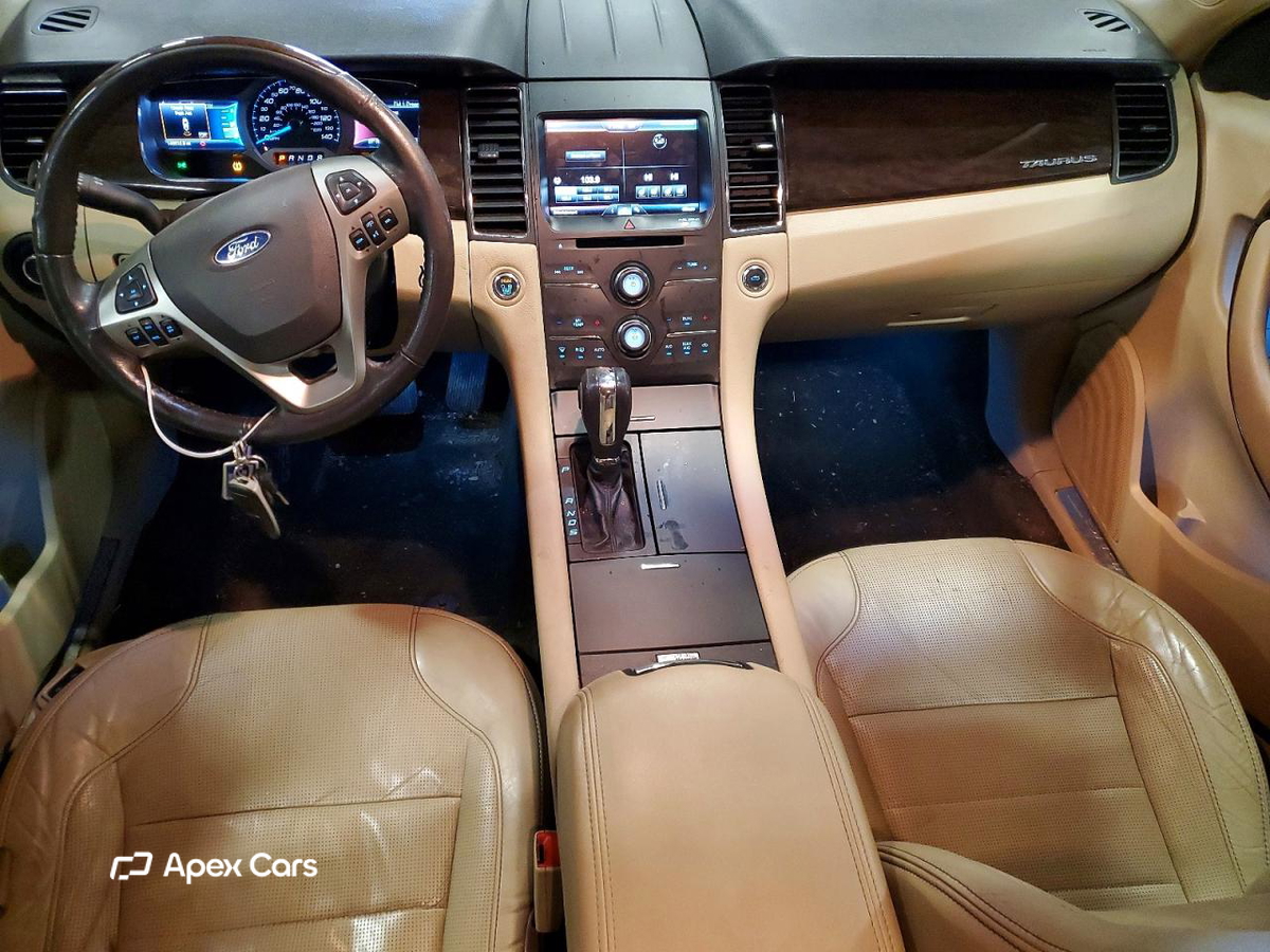 Ford Taurus 2014