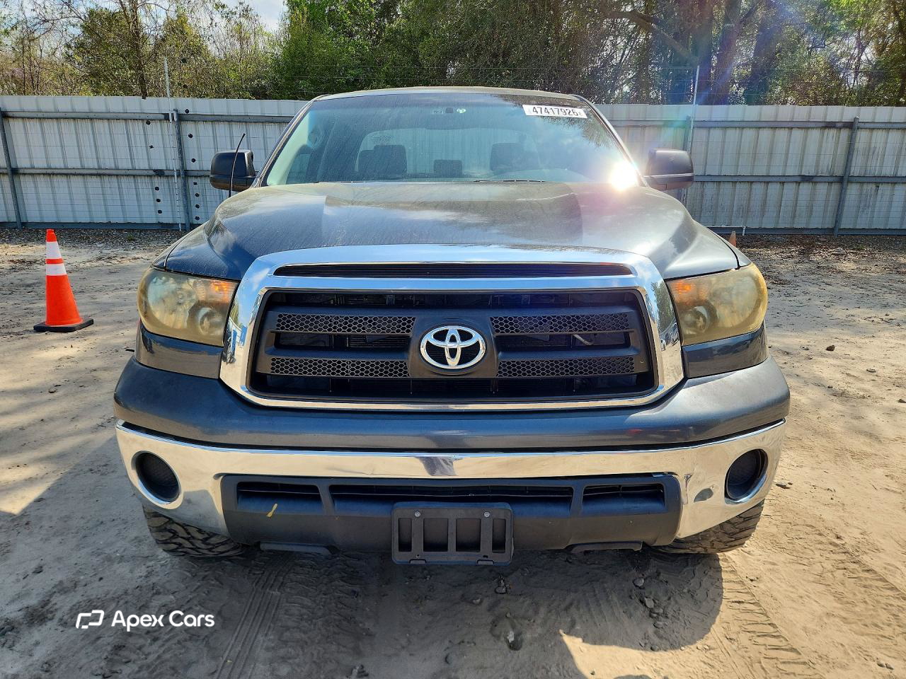 Toyota Tundra 2010