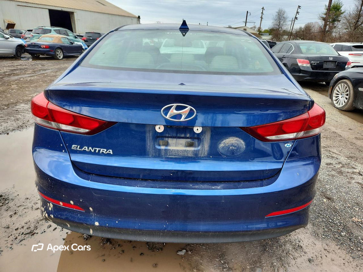 Hyundai Elantra 2018