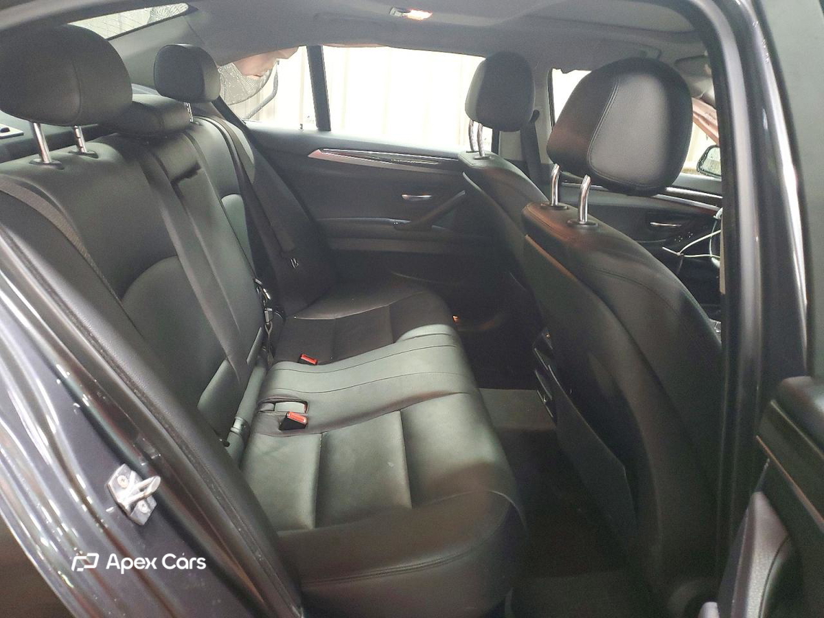 BMW Series 5 2015