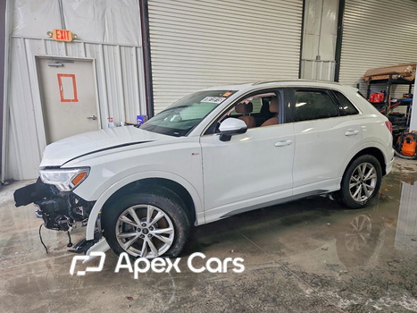 Audi Q3 2023 - Image 1 of 13