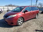 Toyota Sienna 2011
