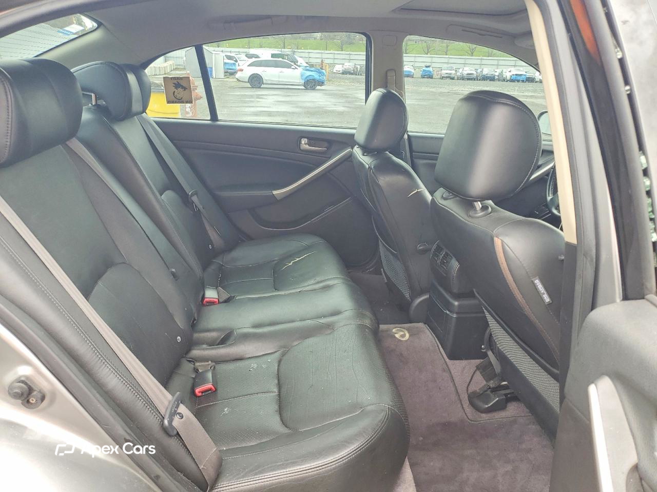 Infiniti G 2004