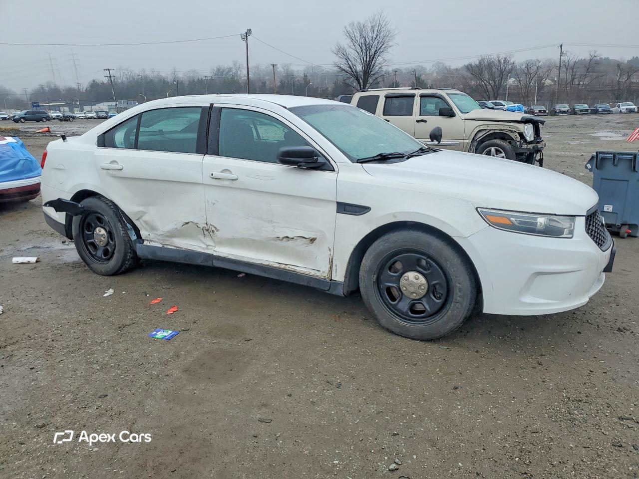 Ford Taurus 2016