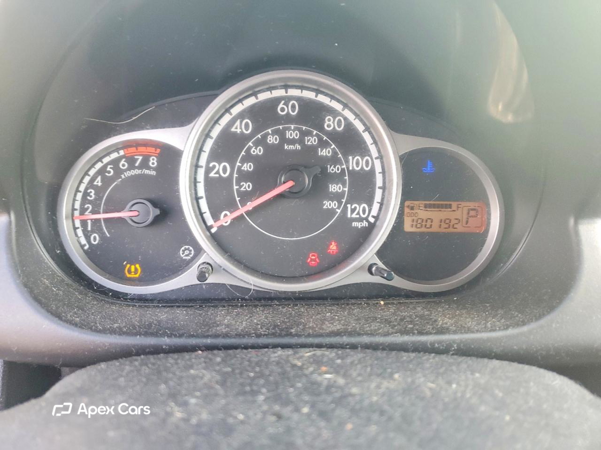 Mazda 2 2011