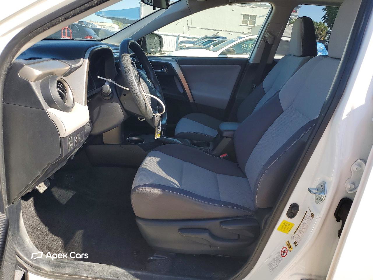 Toyota RAV 4 2015