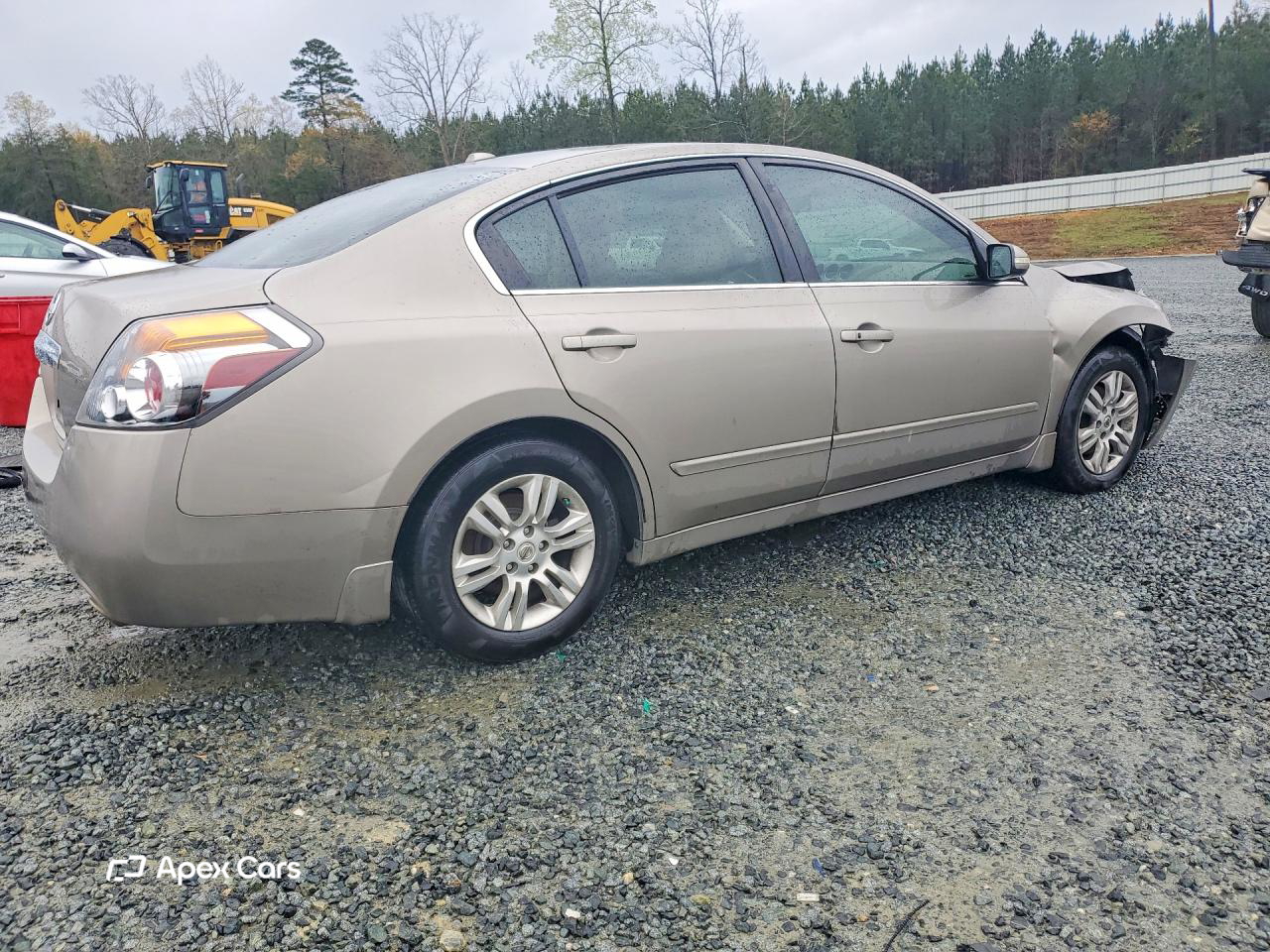 Nissan Altima 2011