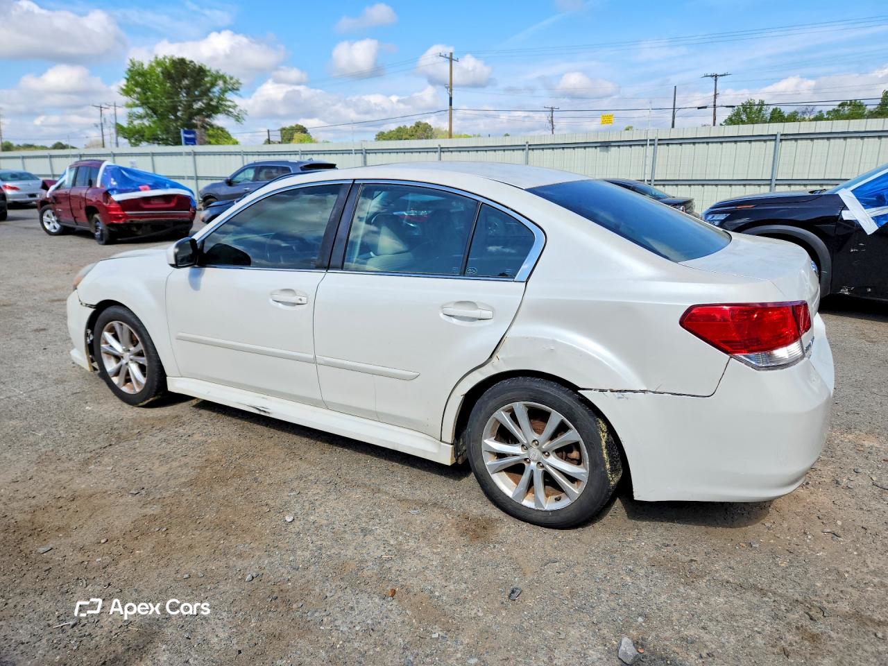 Subaru Legacy 2013