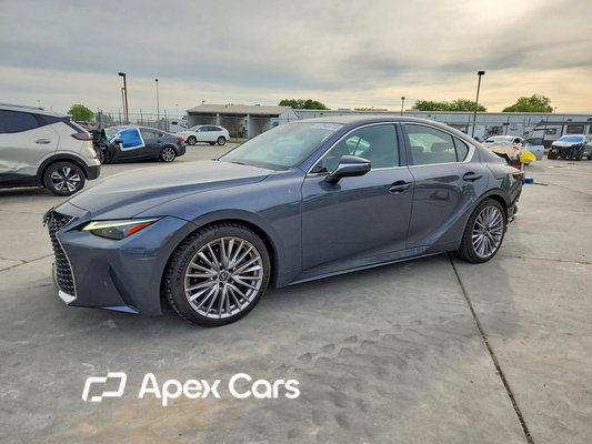 Lexus IS 2023 - Image 1 of 5