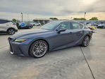 Lexus IS 2023