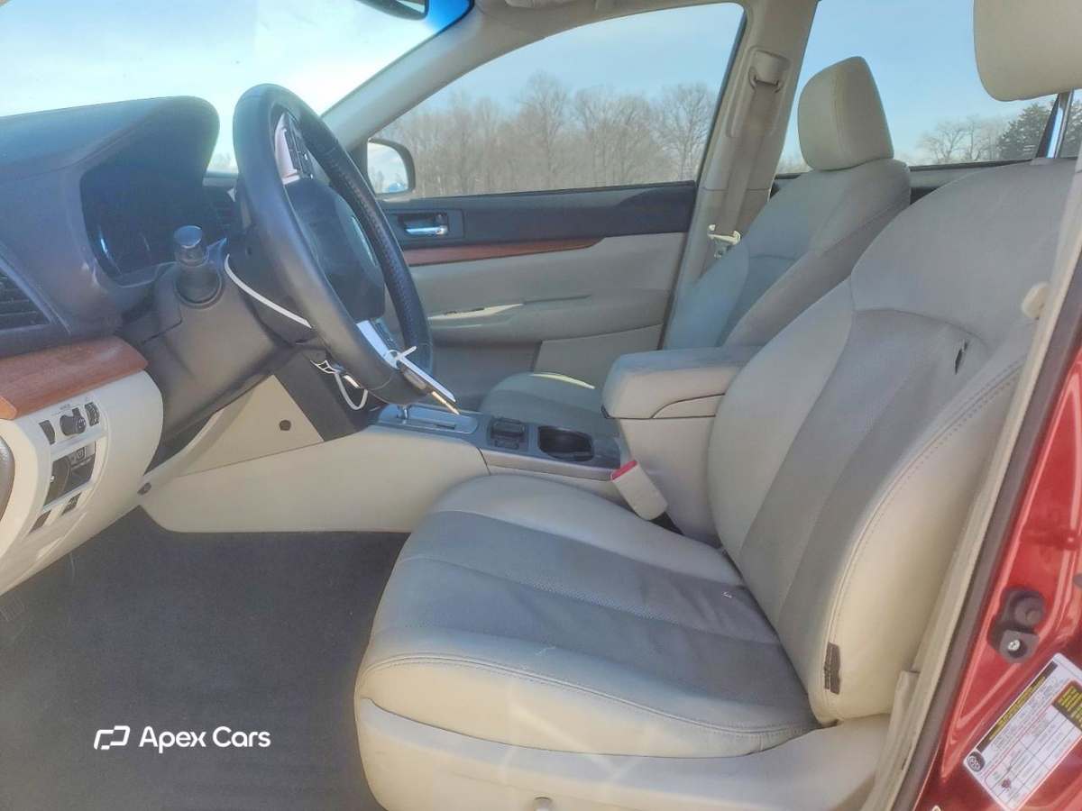Subaru Outback 2014