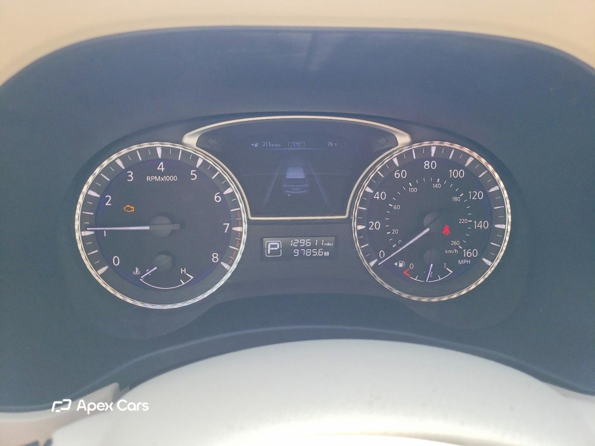 Infiniti JX 2013