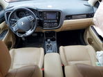 Mitsubishi Outlander 2016