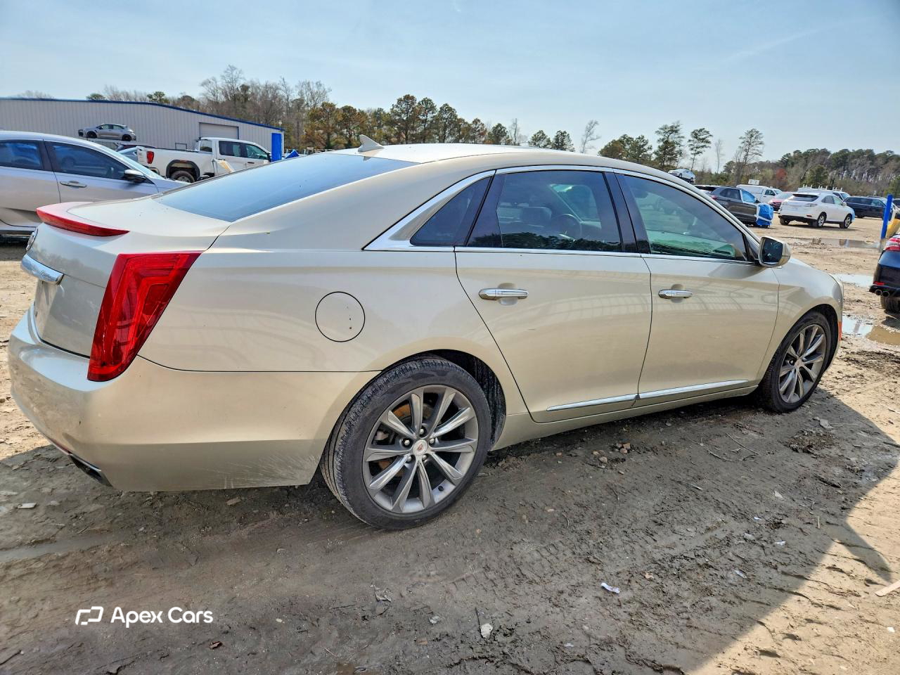 Cadillac XTS 2013
